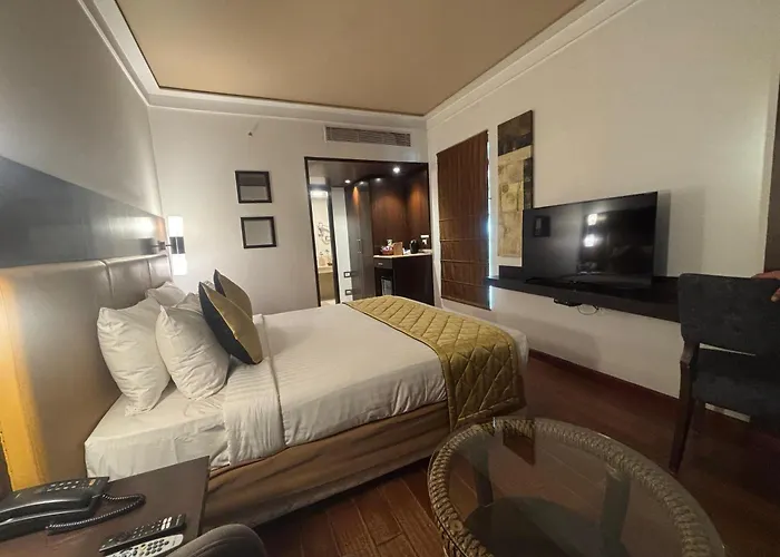 Iris The Business Hotel