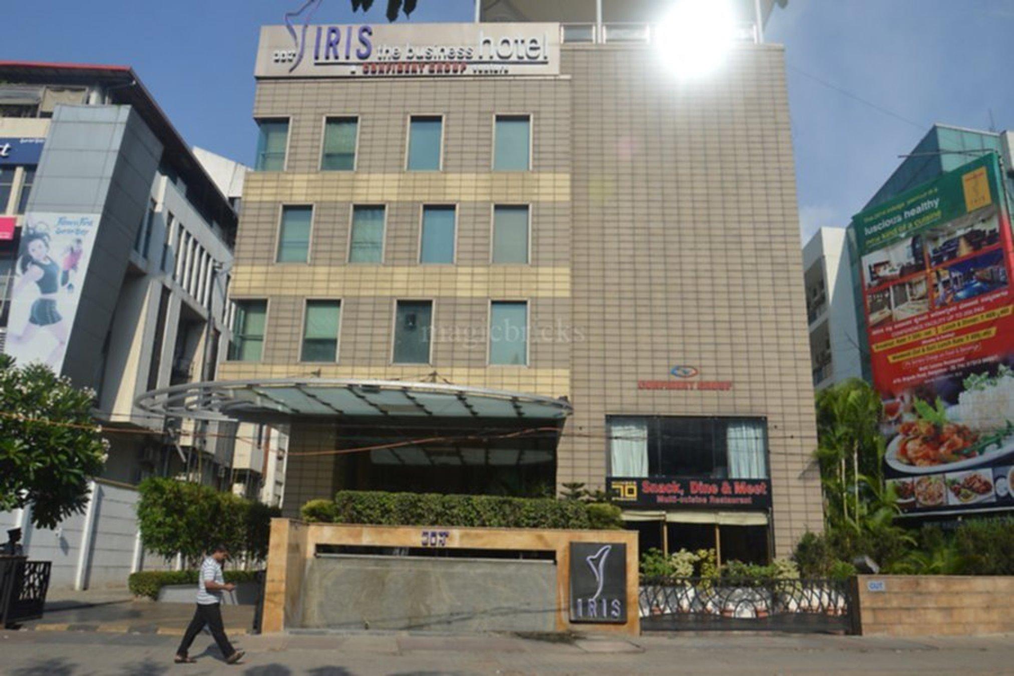 Iris The Business होटल Bangalore