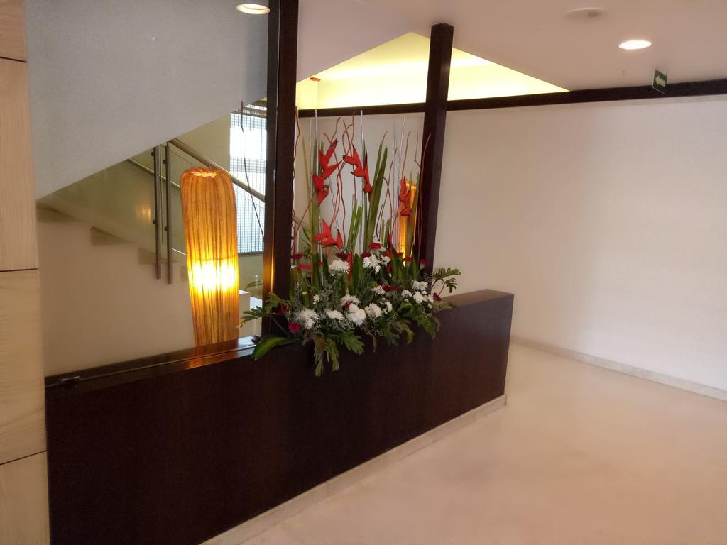 Iris The Business होटल Bangalore